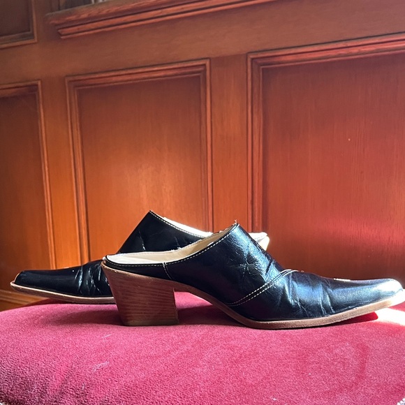 RN Rosa/Neri Shoes - Black Leather Italian Mules